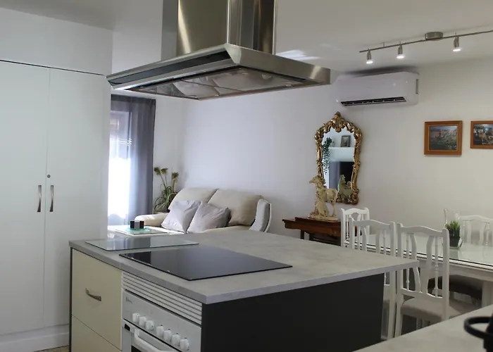 Calle Huelva By Casaturistica Apartamento